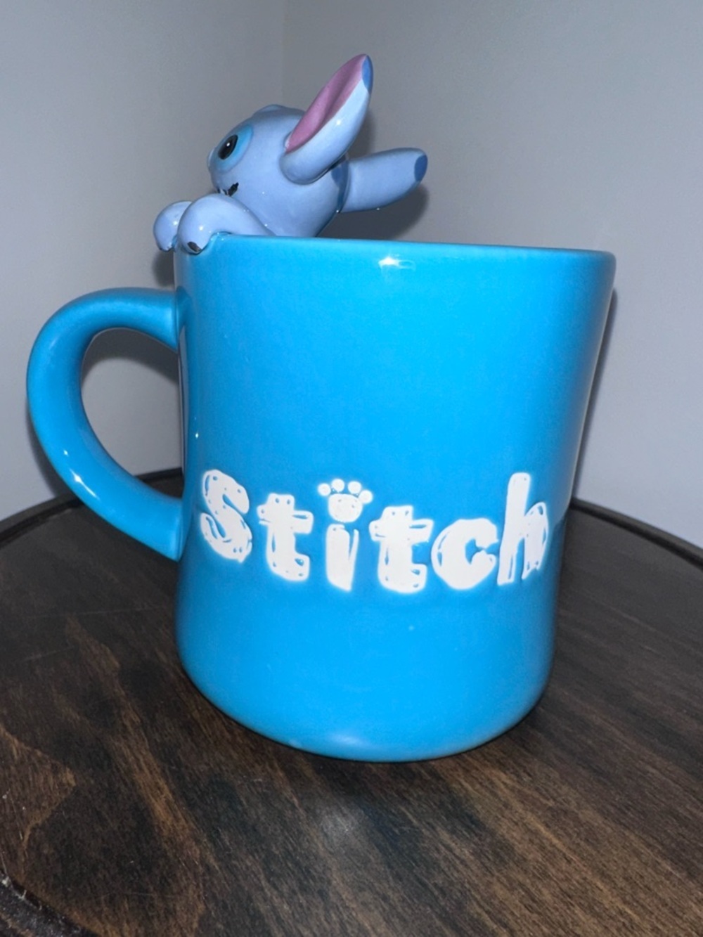 Disney Lilo & Stitch 3D Sculpted Peeking Stitch Blue Ceramic Coffee Mug Zrike - Picture 3 of 10